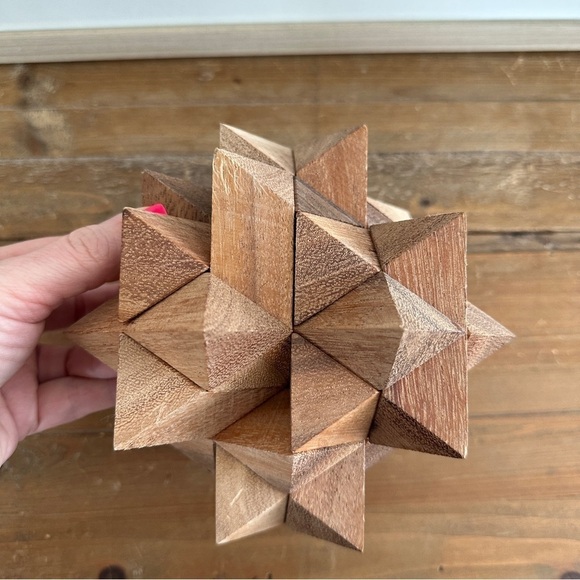24 Piece Wood Star Puzzle Brain Teaser 6x6x6” - Picture 4 of 7